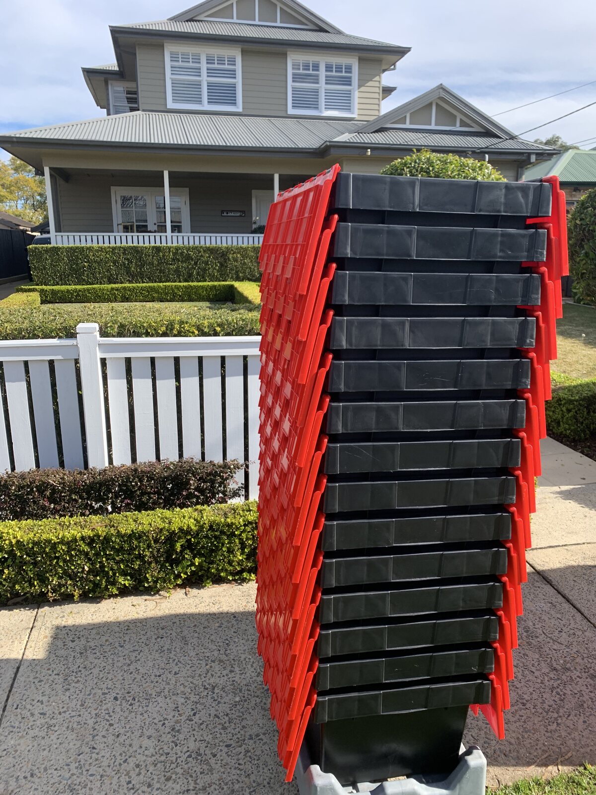 60 plastic moving boxes available to rent across Sydney